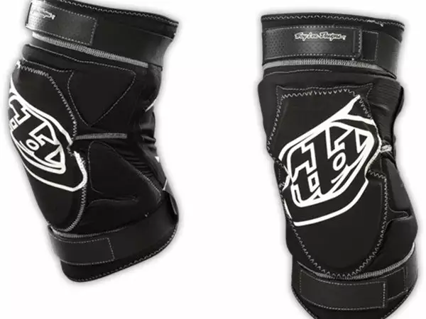 PROTECTIVE GEAR Troy Lee T-Bone Knee Guards-Black 1 PROTECTIVE GEAR Troy Lee T-Bone Knee Guards-Black