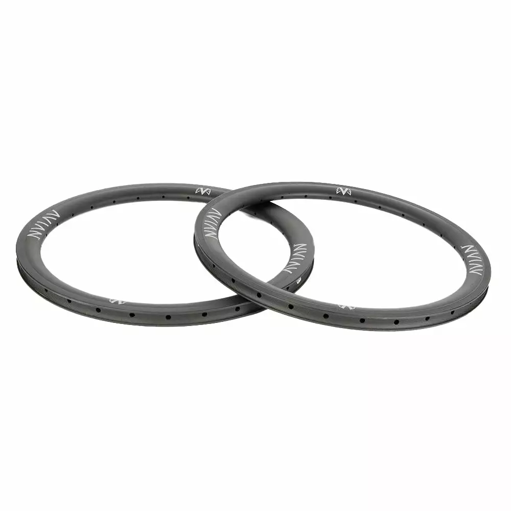 COMPONENTS Avian Venatic Carbon Rear Rim - 28H 20x1.75" - Matte Black 1 COMPONENTS Avian Venatic Carbon Rear Rim - 28H 20x1.75" - Matte Black