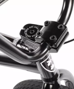 BIKES Subrosa Salvador 20.5