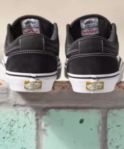 Vans Chukka Low Sidestripe Shoes-Raven/Black