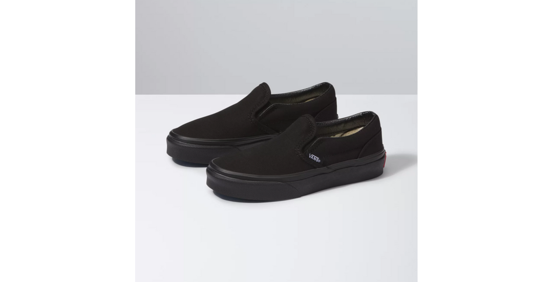 Vans Classic Slip-On Kids Shoe-Black/Black 4 Vans Classic Slip-On Kids Shoe-Black/Black
