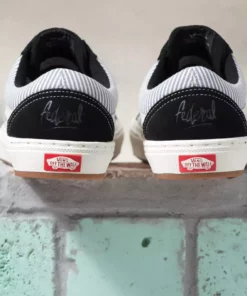 Vans Old Skool Federal BMX Shoes-Federal Black/Blue Pinstripe