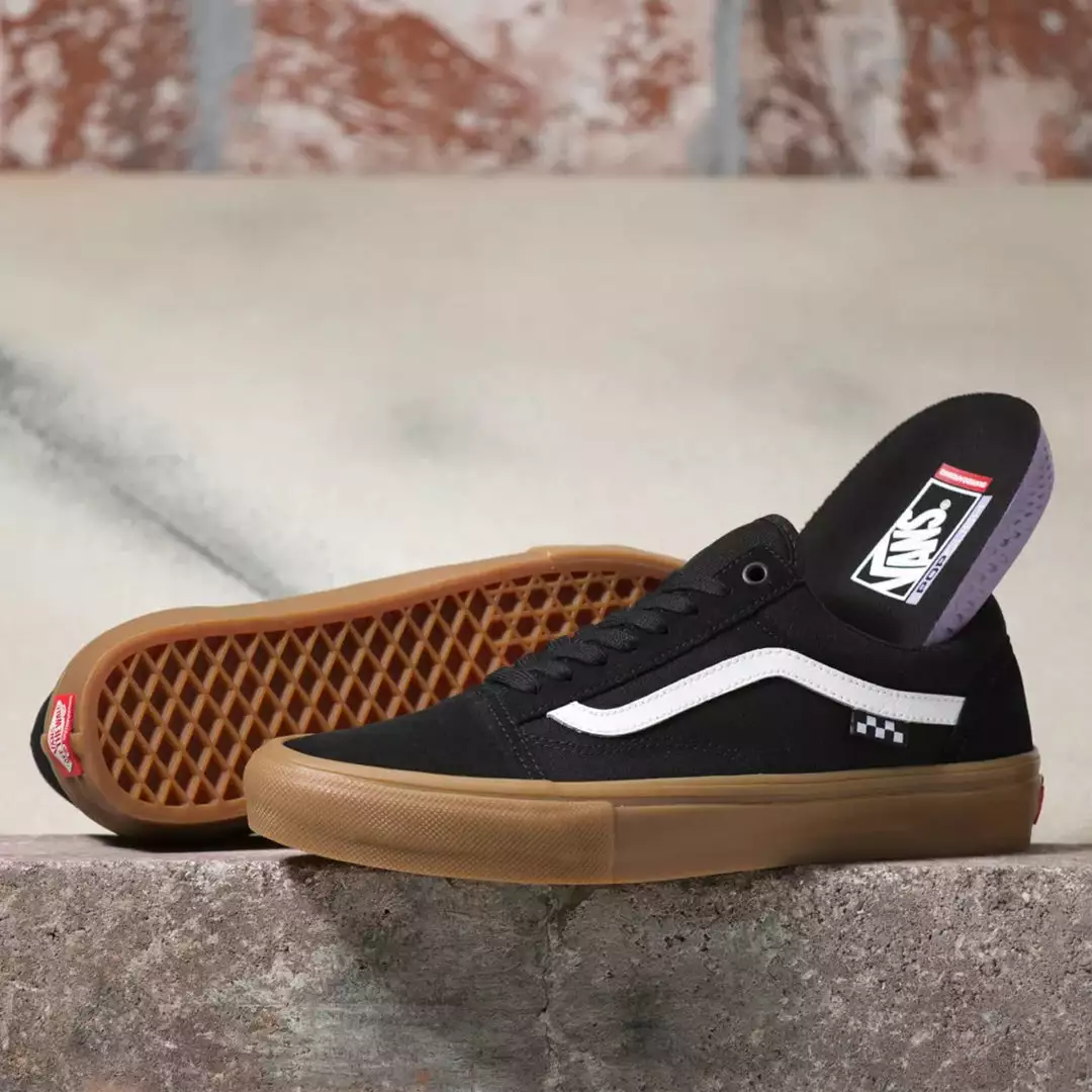 Vans Old Skool Shoes-Black/Gum 2 Vans Old Skool Shoes-Black/Gum