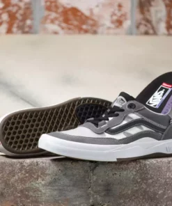 Vans Wayvee BMX Shoes-Gray/White