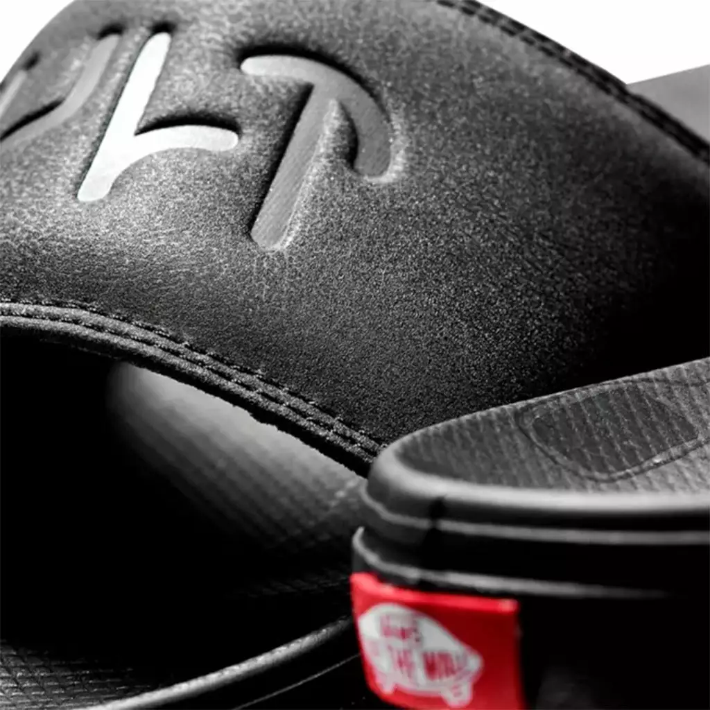 SHOES Vans X Cult La Costa Sliders-Black/Gray 3 SHOES Vans X Cult La Costa Sliders-Black/Gray