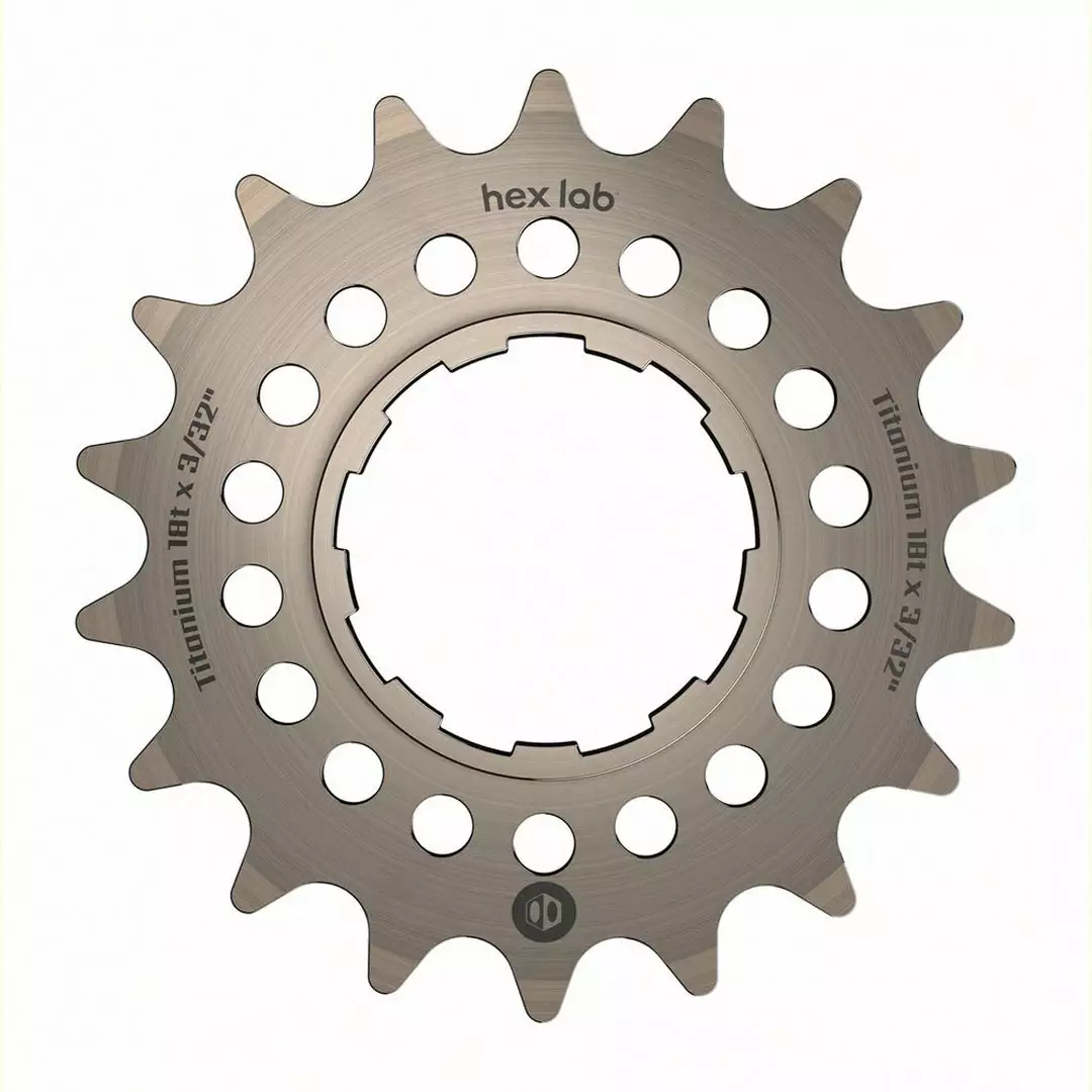 Box Hex Lab 3/32" Titanium Cog COMPONENTS 27 Box Hex Lab 3/32" Titanium Cog COMPONENTS