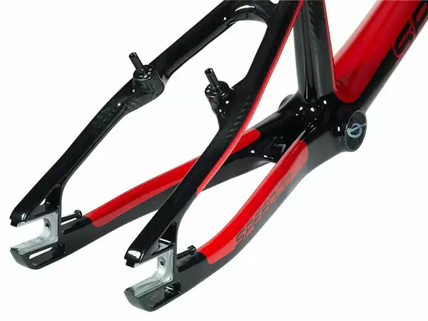 FRAMES Speedco Velox Carbon Frame-Glossy Red 3 FRAMES Speedco Velox Carbon Frame-Glossy Red