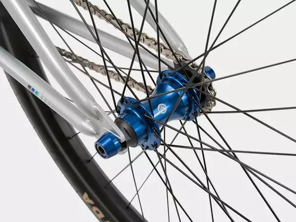 We The People Atlas 24" Bike-Bright Silver 9 We The People Atlas 24" Bike-Bright Silver