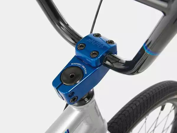 We The People Atlas 24" Bike-Bright Silver 5 We The People Atlas 24" Bike-Bright Silver